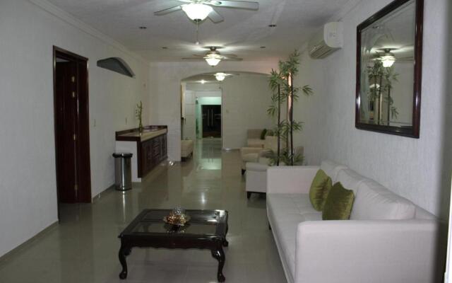 Hotel Ceo Group Malecon