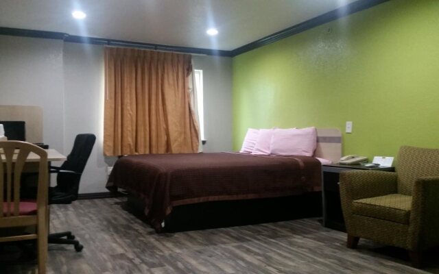 Motel 6 Humble, TX - Houston International Airport