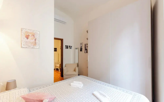 Bright 2BR flat in Rapallo Centre