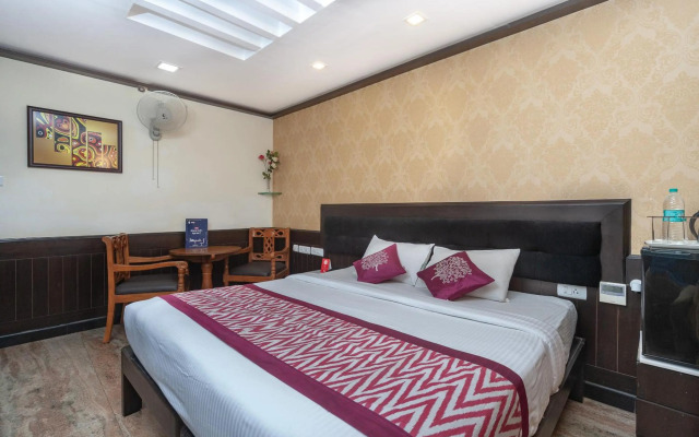 Hotel Sumi Palace