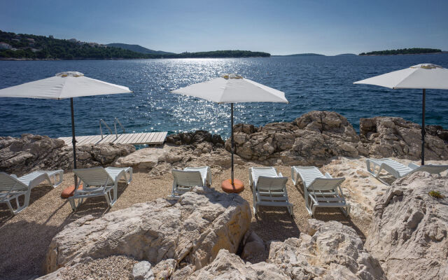 Golden Rays Luxury Apartments