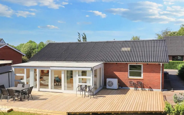 5 Person Holiday Home in Albaek