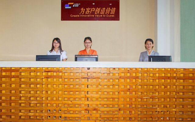 Ling Hai Apartment