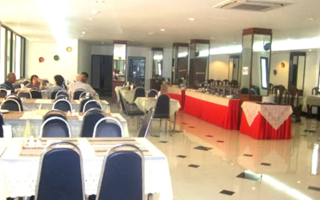 Wangburapa Grand Hotel