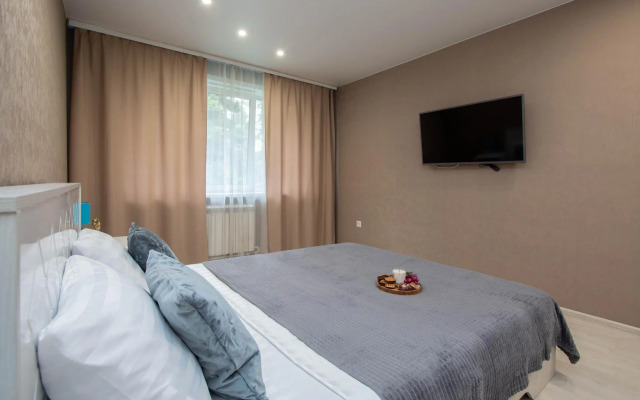 Room Hotel (Рум Хотел) на проспекте Кузнецкстроевский 7