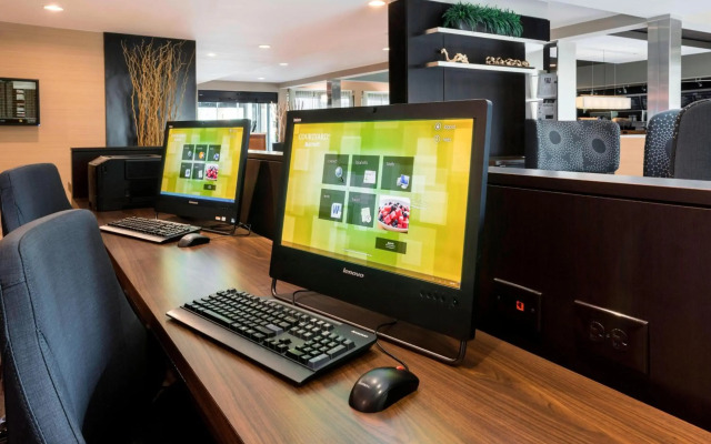 Courtyard by Marriott Chicago O'Hare