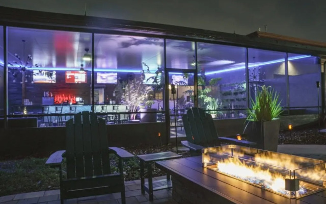 Parc Corniche Condominium Suite Hotel