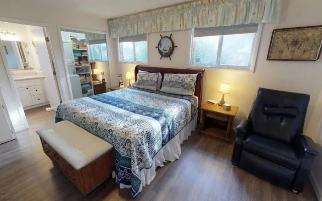Woodley Beach House