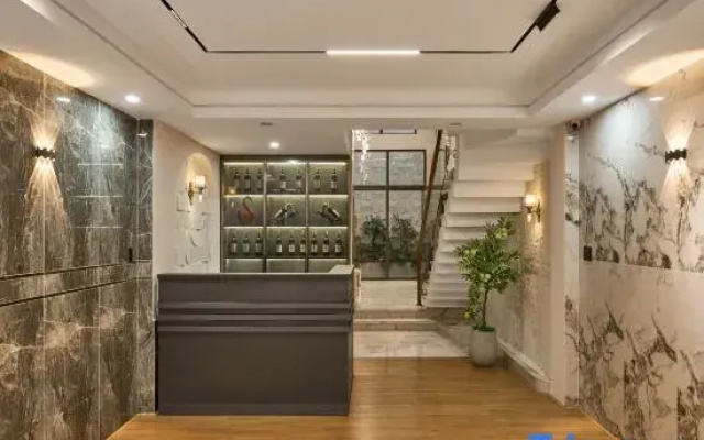 Solana Garden Hotel
