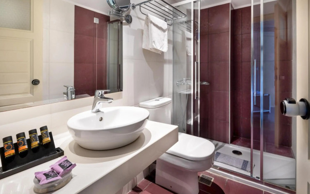 Elena Beach Hotel