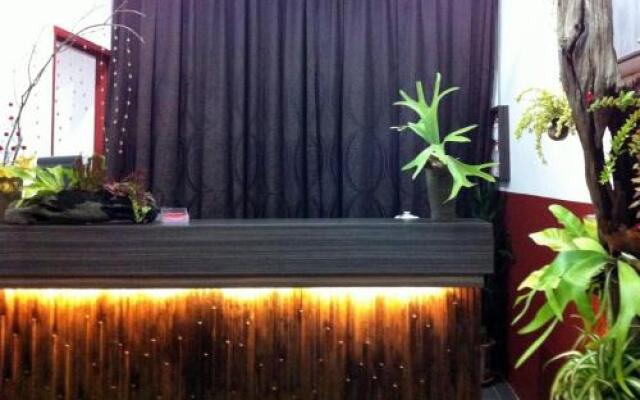 Hotel Budget UB Inn
