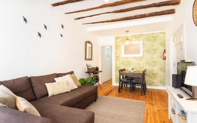 Alfama Patio Apartments