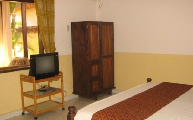 Ombak Putih Bungalows