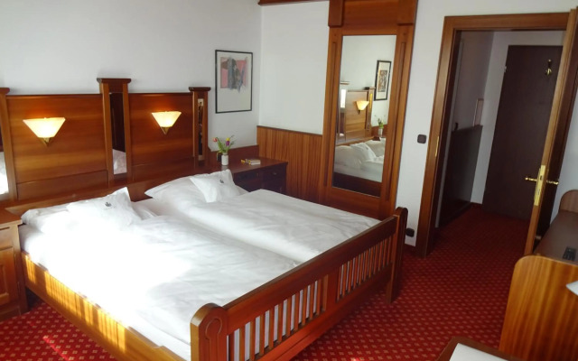Gasthof Hotel Neuwirt