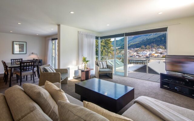 Blue Peaks Apartments