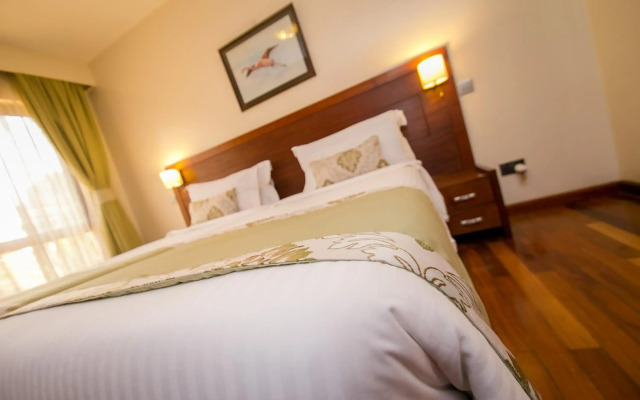 Waridi Paradise Hotel & Suites