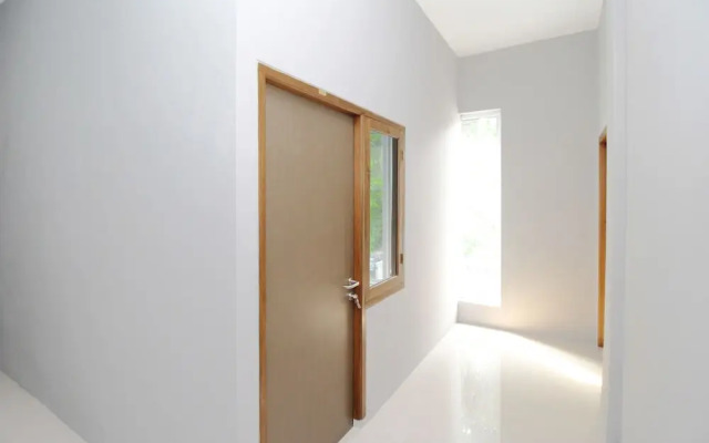 Airy Syariah Suka Asih Ahmad Yani 7E Tangerang