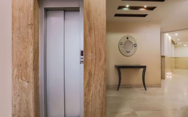 OYO Flagship 19546 Le Grand