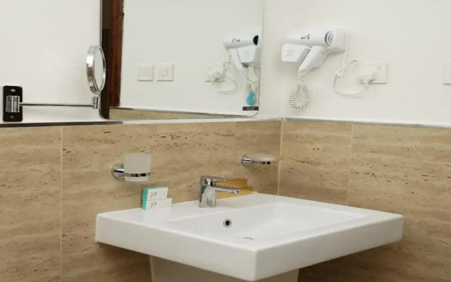 Kara Hotel | فندق كارا