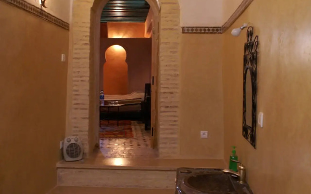 Riad Felloussia