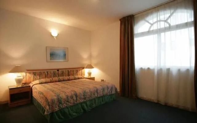 Imperial Hotel Apartments