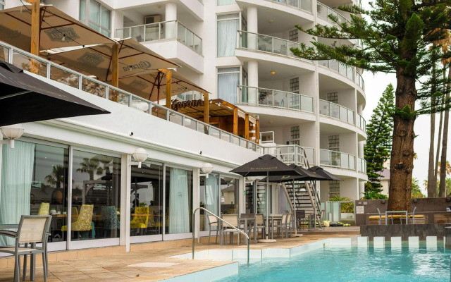 Peninsula All-Suite Hotel by Dream Resorts