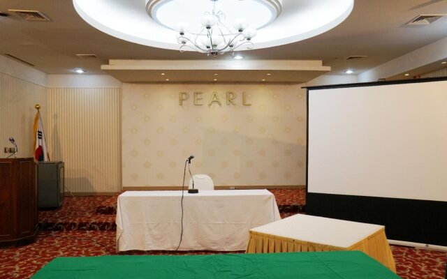 Pearl Hotel Jeju