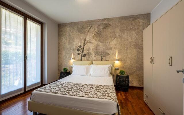 Villa Vittoria-Seasonal Warm Pool-Shared Sauna-Bellagio Village Residence