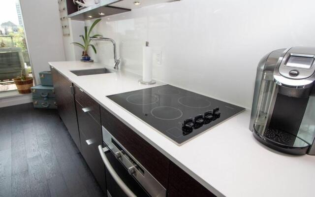 Historic Hudson 2 Bed - 28 Day Min