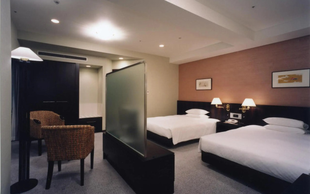 Centrair Hotel