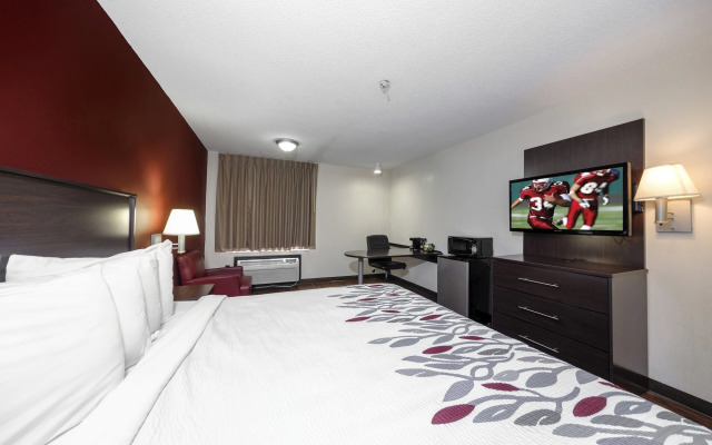 Red Roof Inn & Suites Savannah Airport