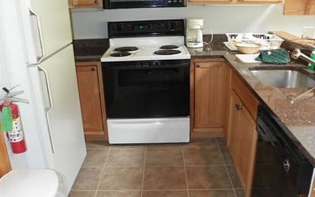 Highridge Condominiums