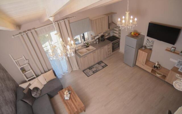 Stavros boutique apartments