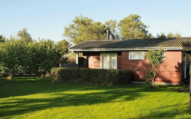 Cushy Holiday Home in Otterup near Sea