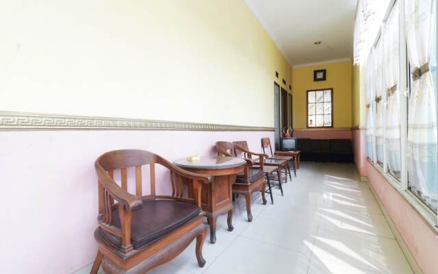 Hotel Surabaya Jaya Bandara Soetta