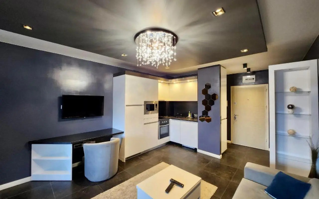 Joy Station Cozy Studio