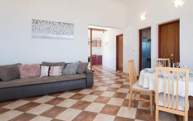 Apartments Neno - 100m from sea