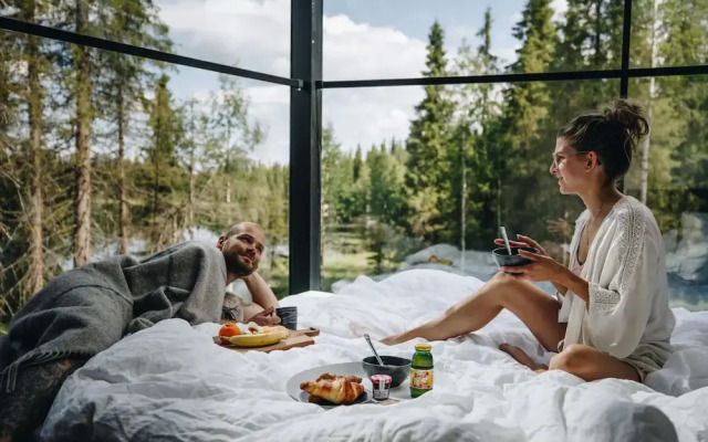 Magical Pond Nature Igloos