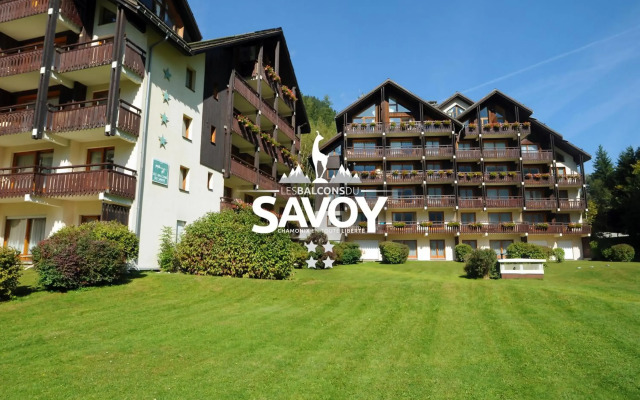 Les Balcons du Savoy