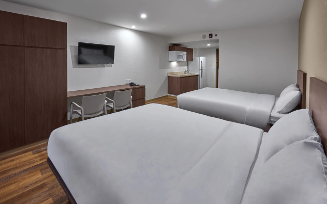 Extended Suites Tijuana Macroplaza