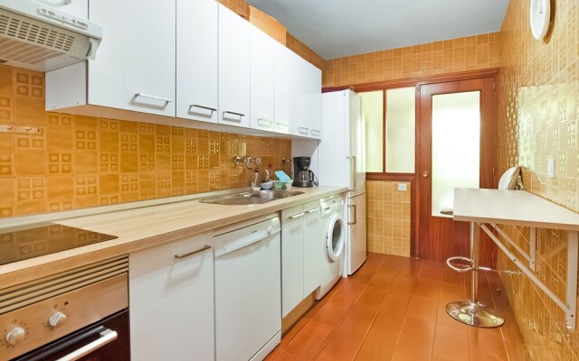 Hillview Holiday Home in Laguardia With Terrace