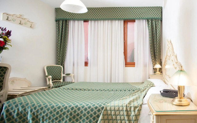 Albergo Commercio e Pellegrino