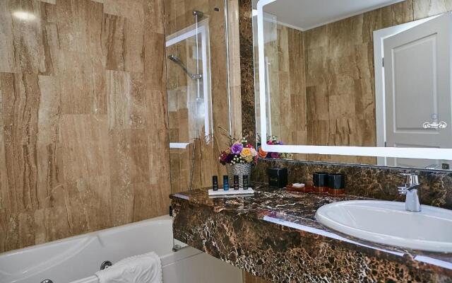 Lebada Luxury Resort & Spa