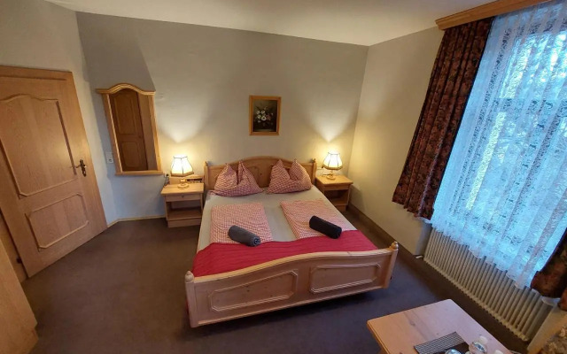 Pension 3 Raben
