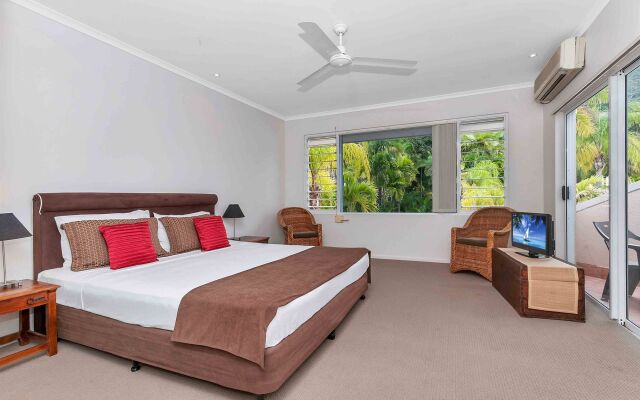 The Villas Palm Cove