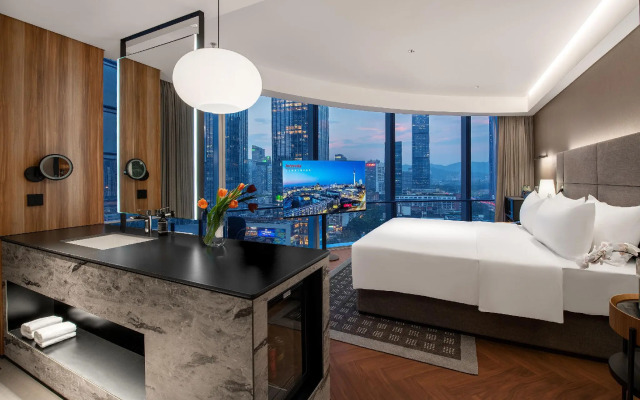 Intercity Hotel Futian Zhongzhou Bay