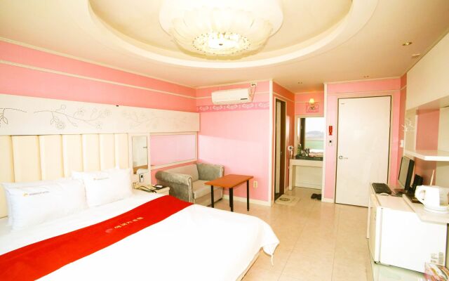 Yeosu Beach Hotel