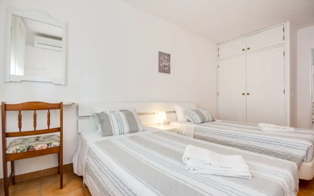 Apartamentos Oura Parque