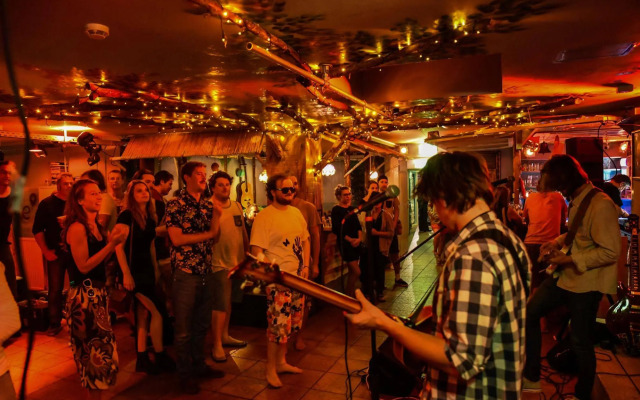 Jorplace Beach Hostel