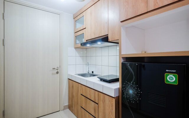 Comfort and Strategic Studio at Springlake Summarecon Bekasi Apartment